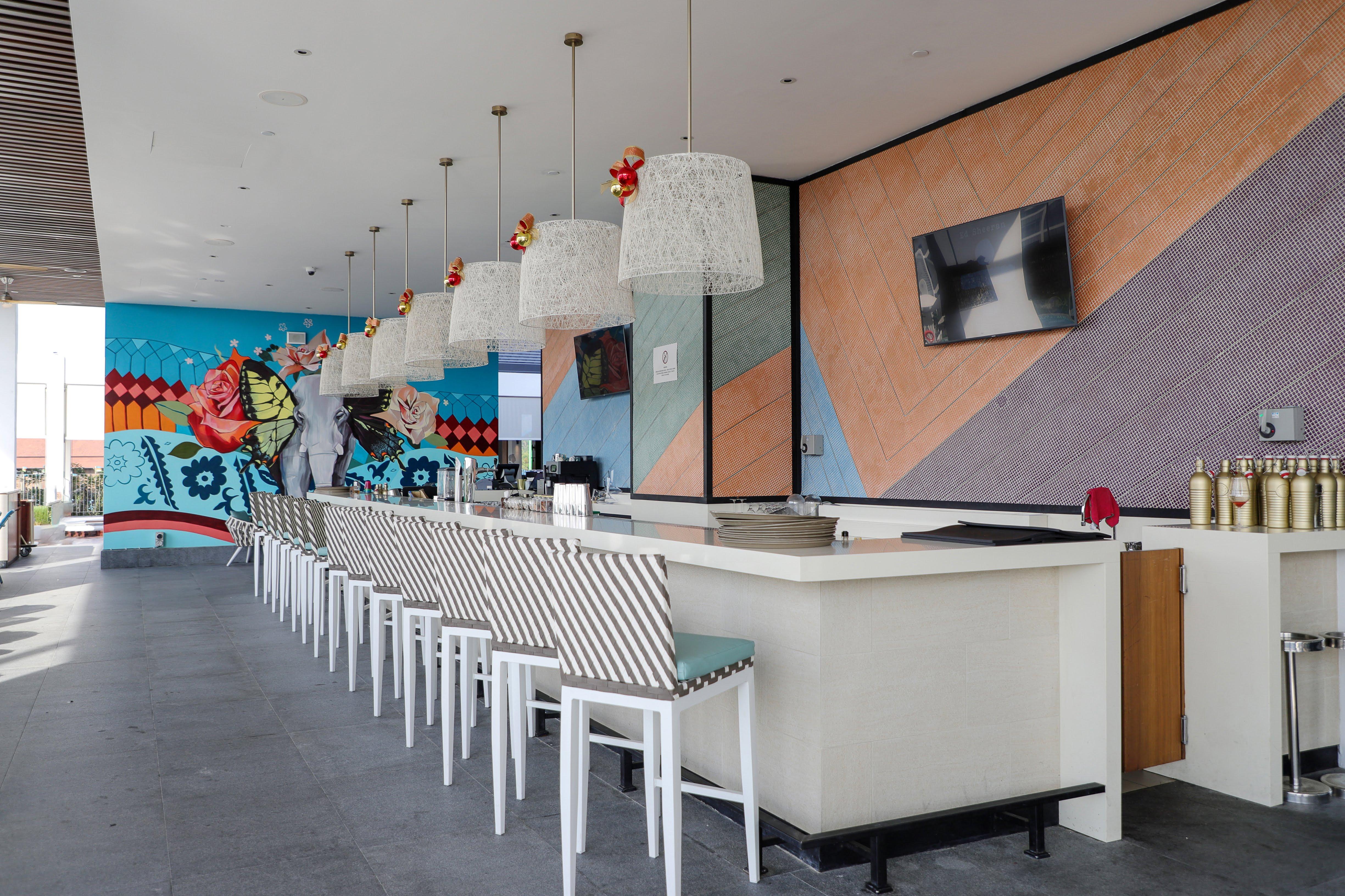 Hard Rock Hotel Desaru Coast Εξωτερικό φωτογραφία The interior of the restaurant