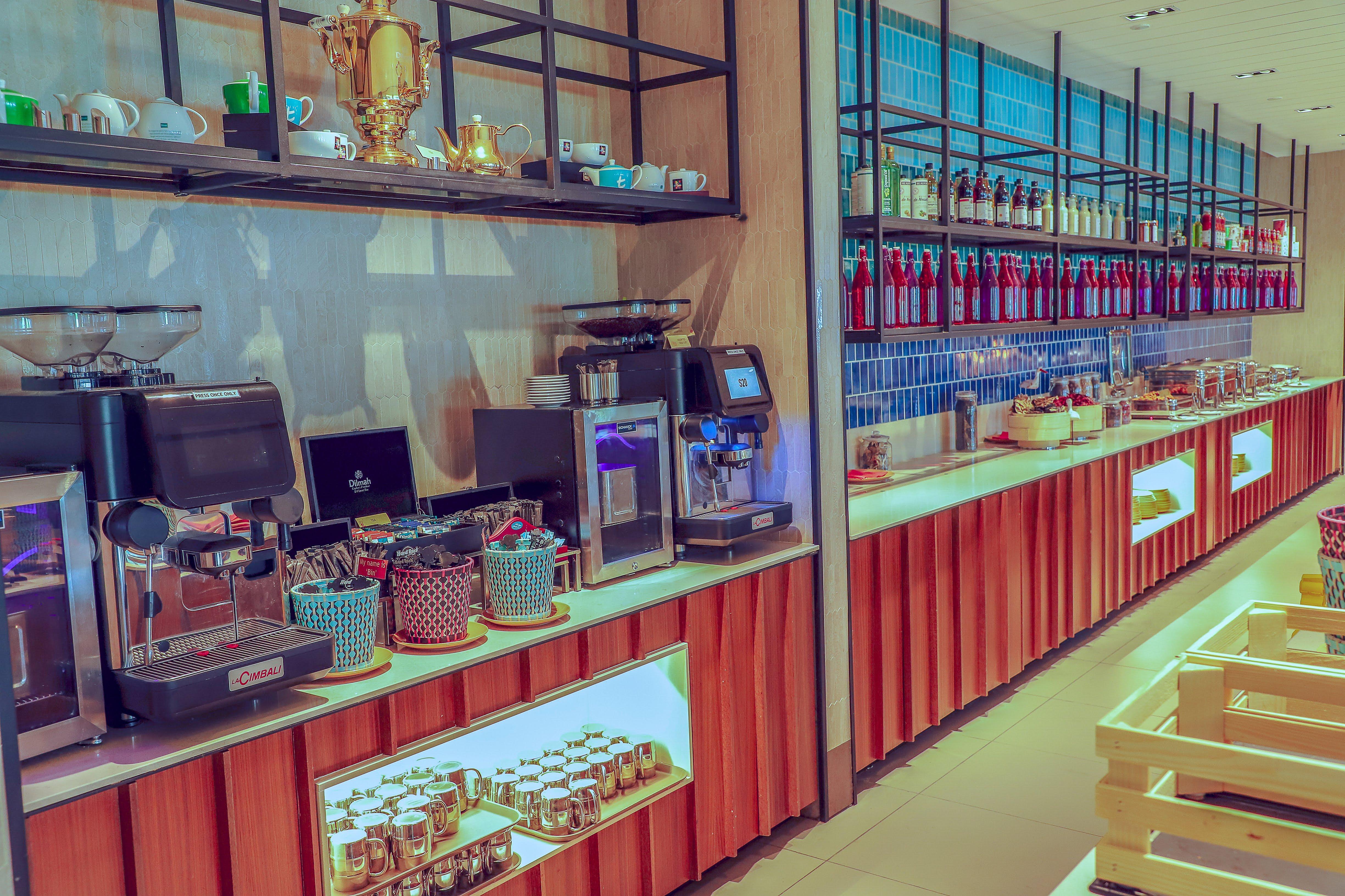Hard Rock Hotel Desaru Coast Εξωτερικό φωτογραφία The coffee bar at the lounge