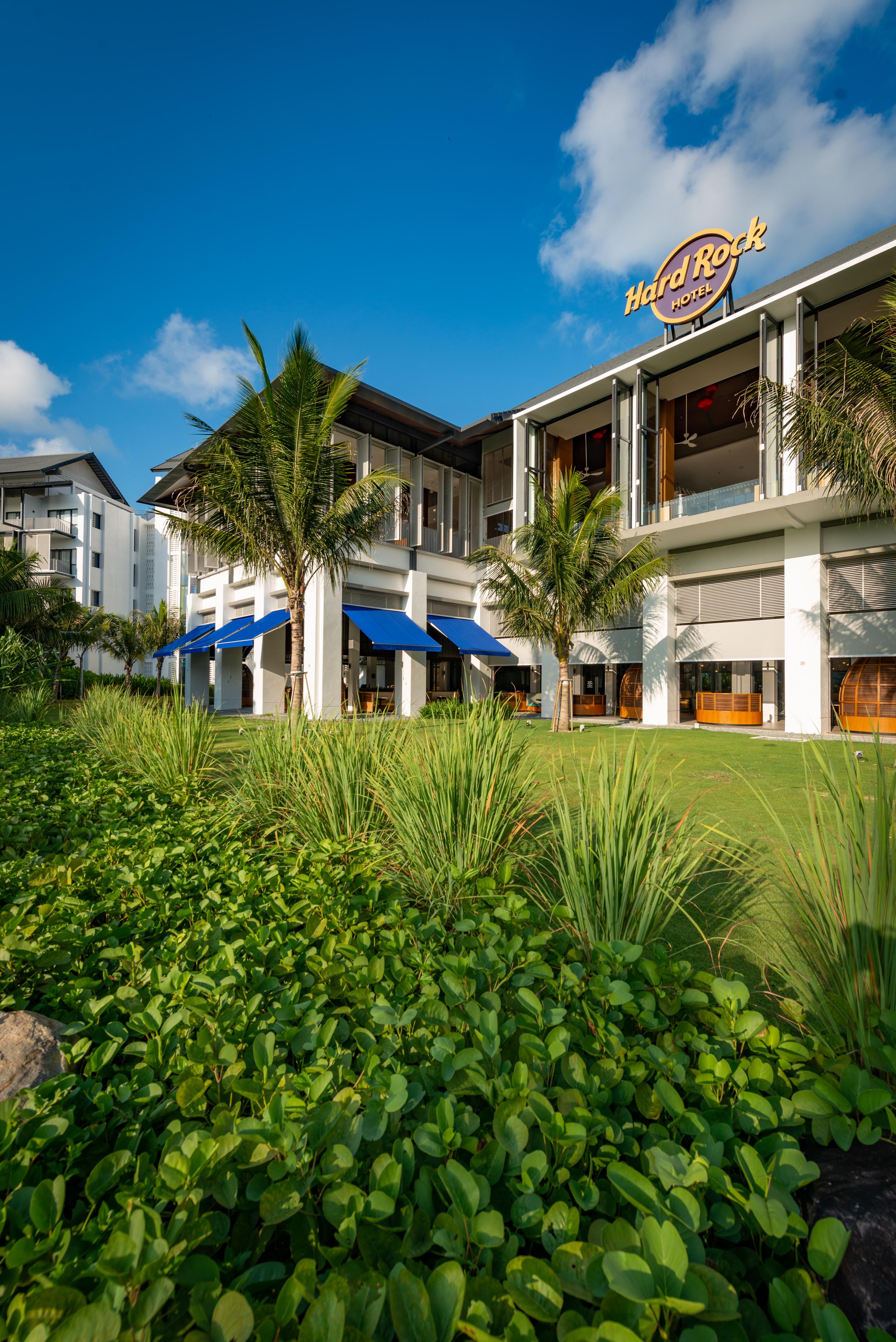 Hard Rock Hotel Desaru Coast Εξωτερικό φωτογραφία The Village